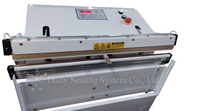 Pneumatic control nozzle type vacuum sealer- Desktop