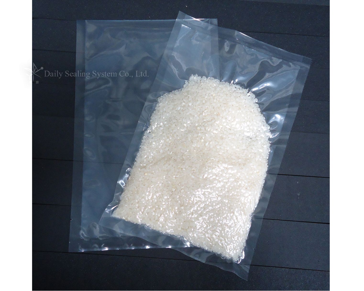 DVNT-305 Commercial nozzle vacuum sealer application